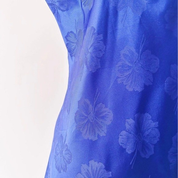 Vintage 80s Victoria’s Secret Royal Blue Floral Satin Flared Slip Dress - Picture 9 of 9